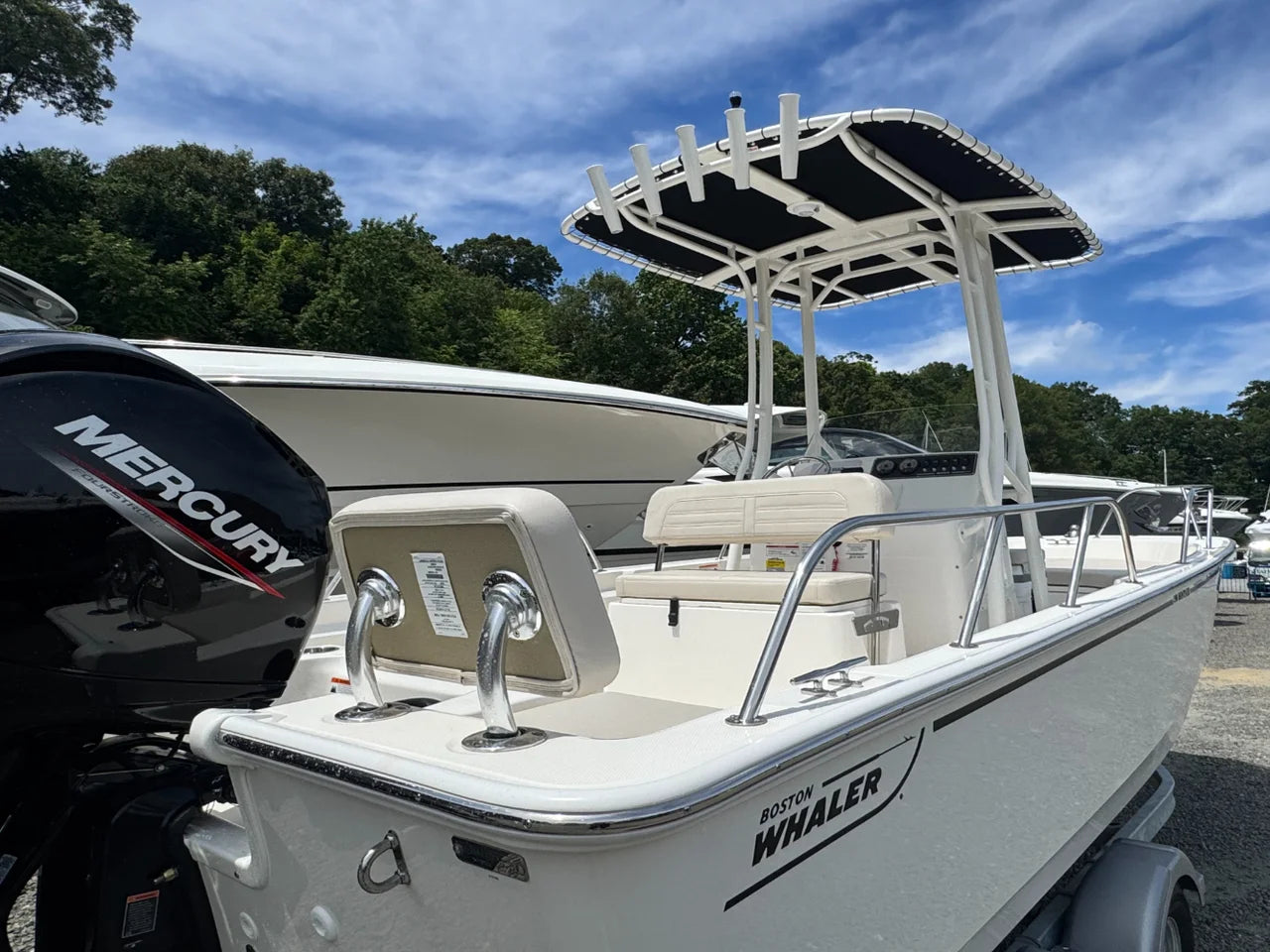 2026 Boston Whaler 190 Montauk 19.0 feet, Clearwater, Florida #5