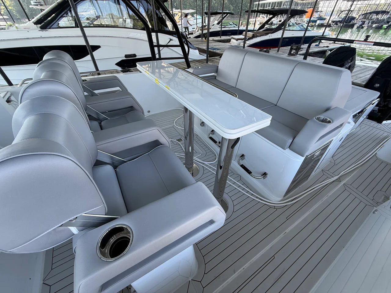 2026 Cruisers Yachts 38 VTR 38.0 feet, Clearwater, Florida #11