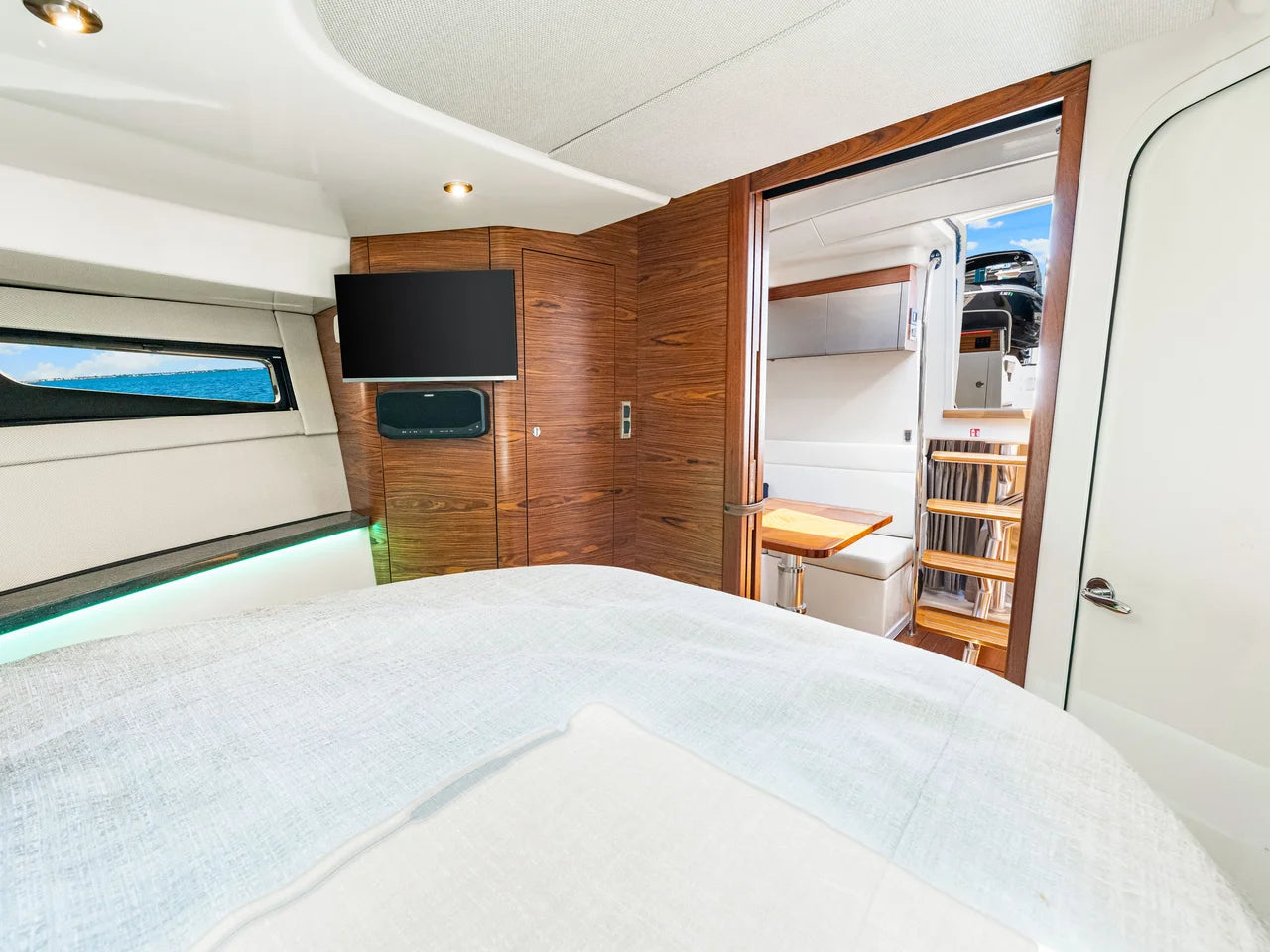 2026 Boston Whaler 405 Conquest 40.0 feet, Clearwater, Florida #89
