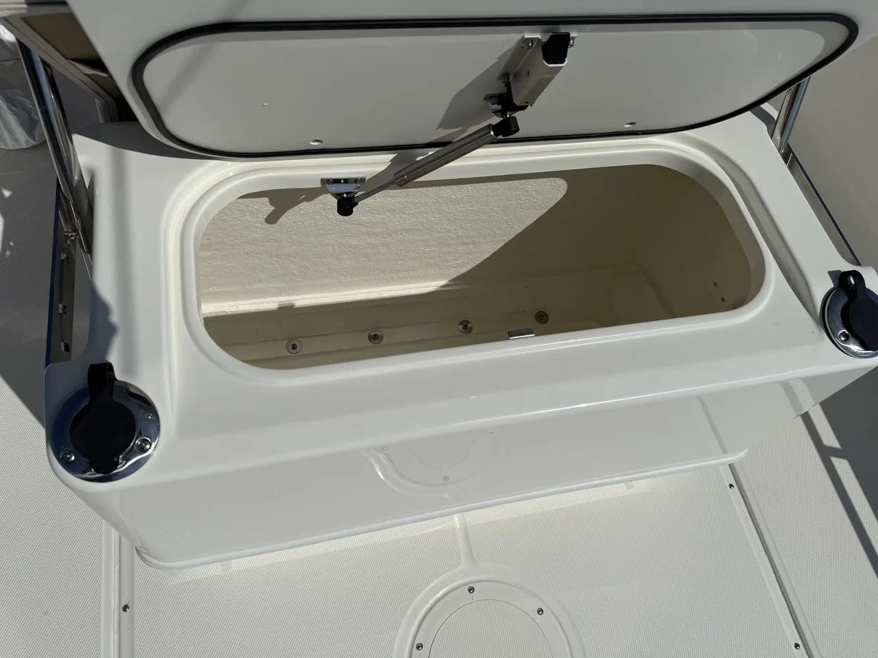 2025 Boston Whaler 210 Montauk 21.0 feet, Clearwater, Florida #17