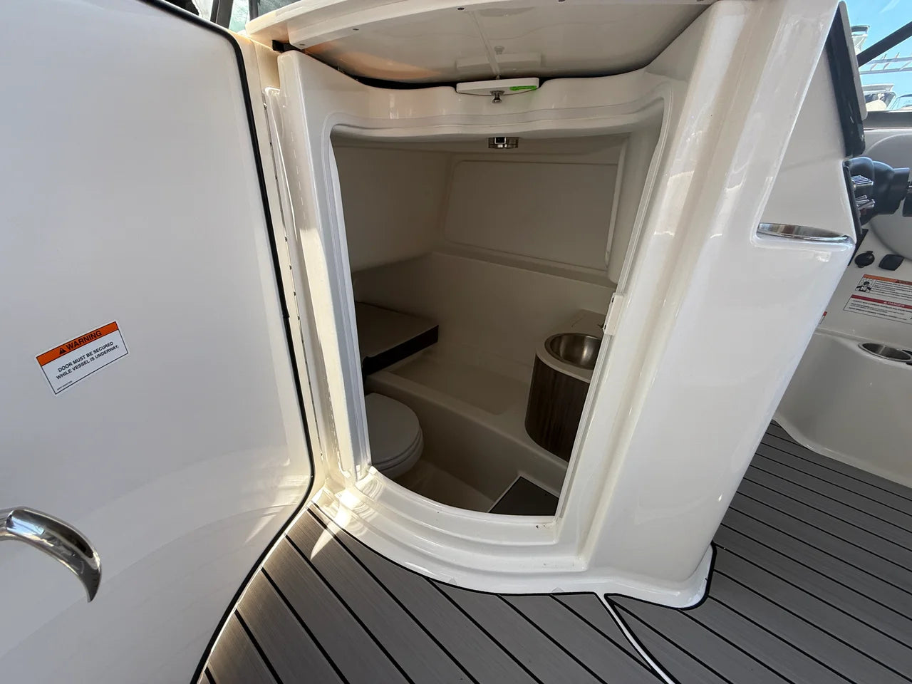 2026 Sea Ray SDX 270 Outboard 27.0 feet, Clearwater, Florida #19