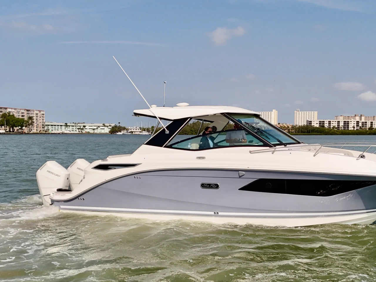 2026 Sea Ray Sundancer 320 Outboard 32.0 feet, Clearwater, Florida #2