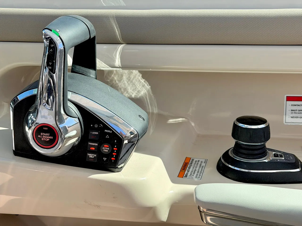2026 Boston Whaler 330 Vantage 33.0 feet, Clearwater, Florida #38