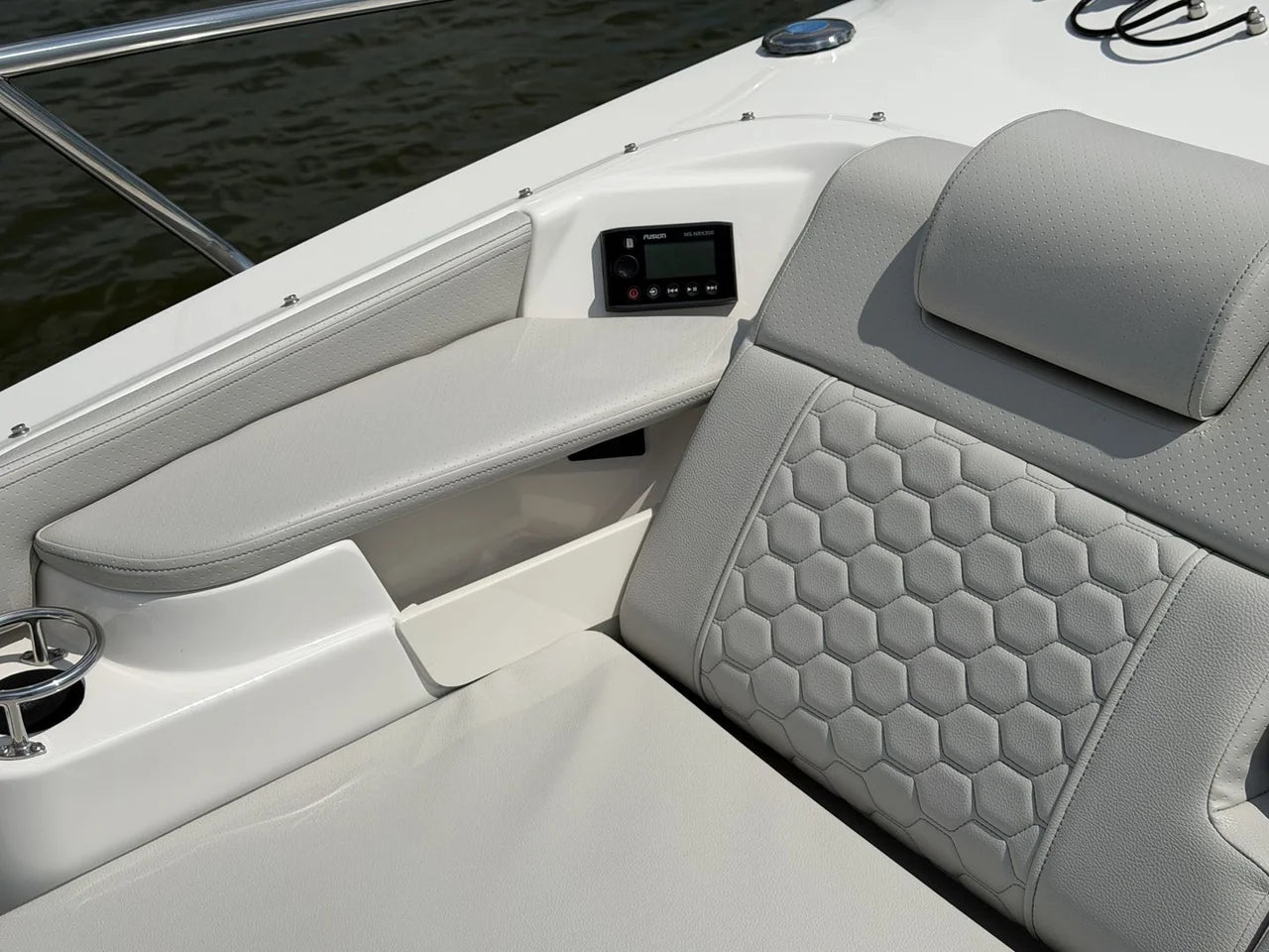 2026 Sea Ray Sundancer 320 Outboard 32.0 feet, Clearwater, Florida #35