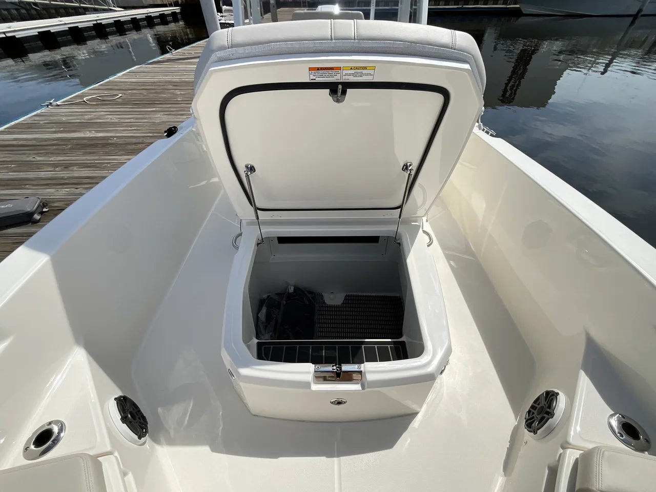 2026 Boston Whaler 250 Dauntless 25.0 feet, Clearwater, Florida #27