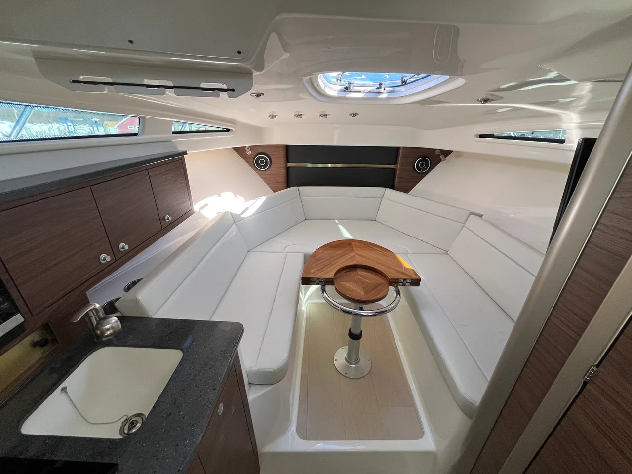 2026 Boston Whaler 325 Conquest 32.0 feet, Clearwater, Florida #26