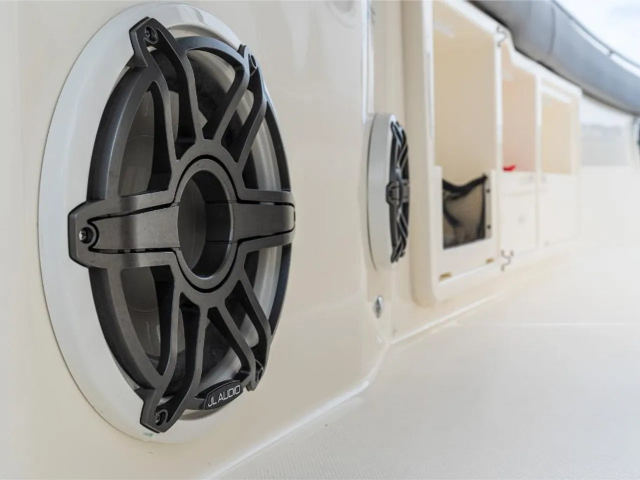 2025 Boston Whaler 360 Outrage 36.0 feet, Clearwater, Florida #55