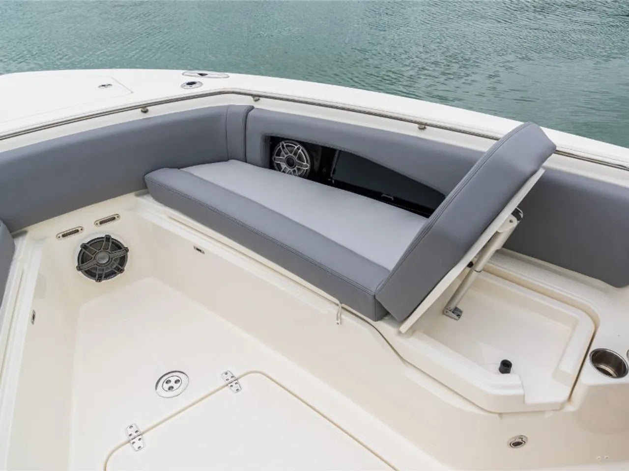 2025 Boston Whaler 360 Outrage 36.0 feet, Clearwater, Florida #63
