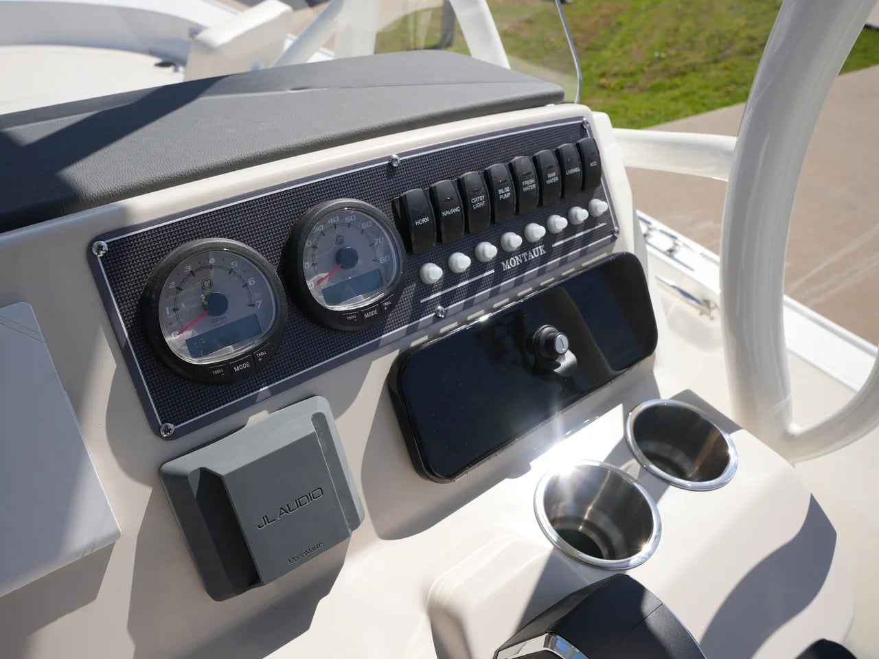 2026 Boston Whaler 210 Montauk 21.0 feet, Clearwater, Florida #25