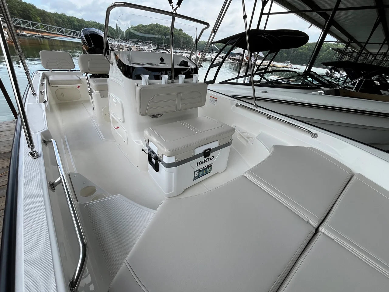 2027 Boston Whaler 170 Montauk 17.0 feet, Clearwater, Florida #7