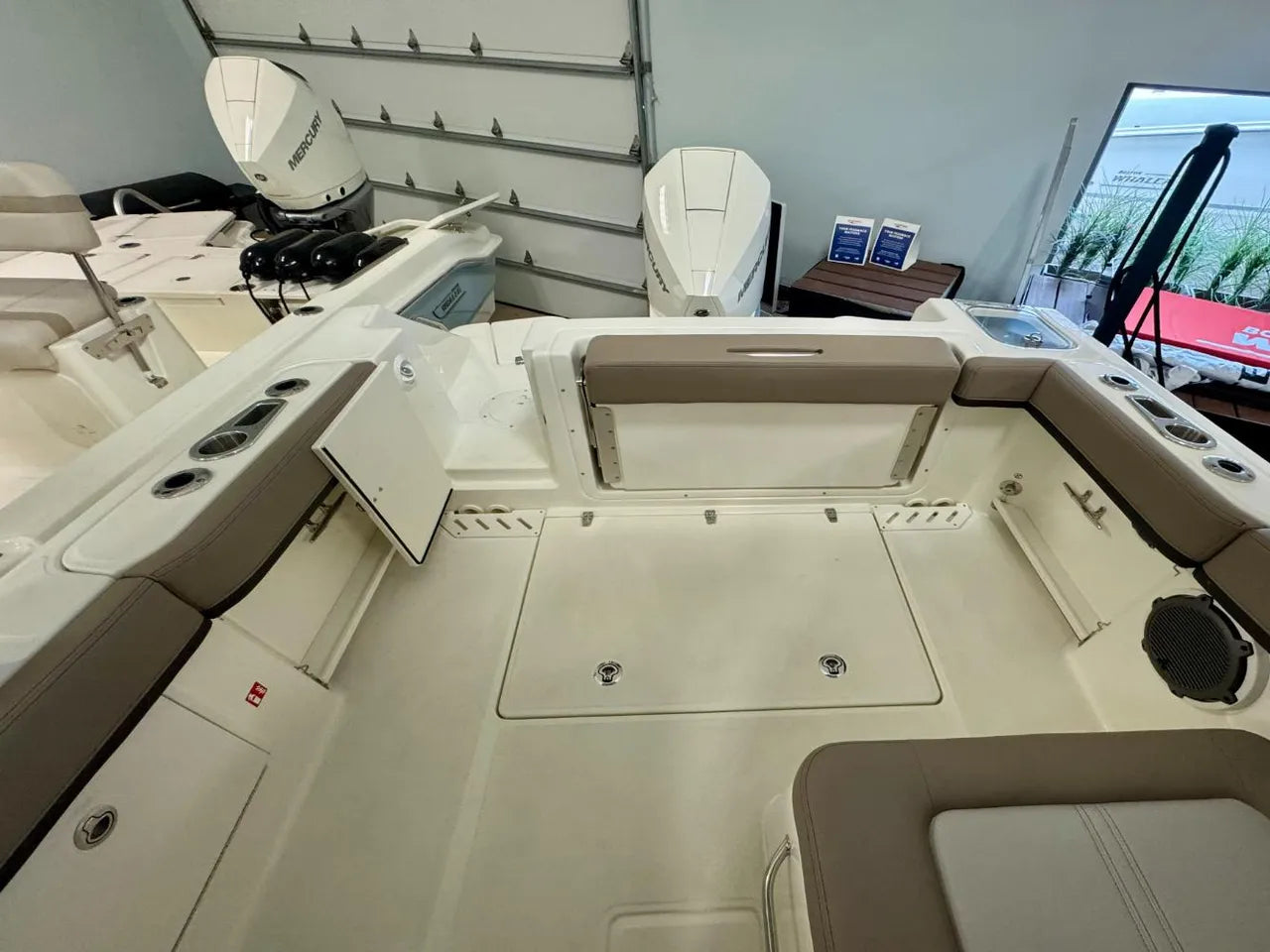 2026 Boston Whaler 240 Vantage 24.0 feet, Clearwater, Florida #7