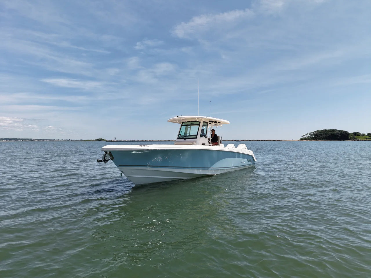 2026 Boston Whaler 330 Outrage 33.0 feet, Clearwater, Florida #3