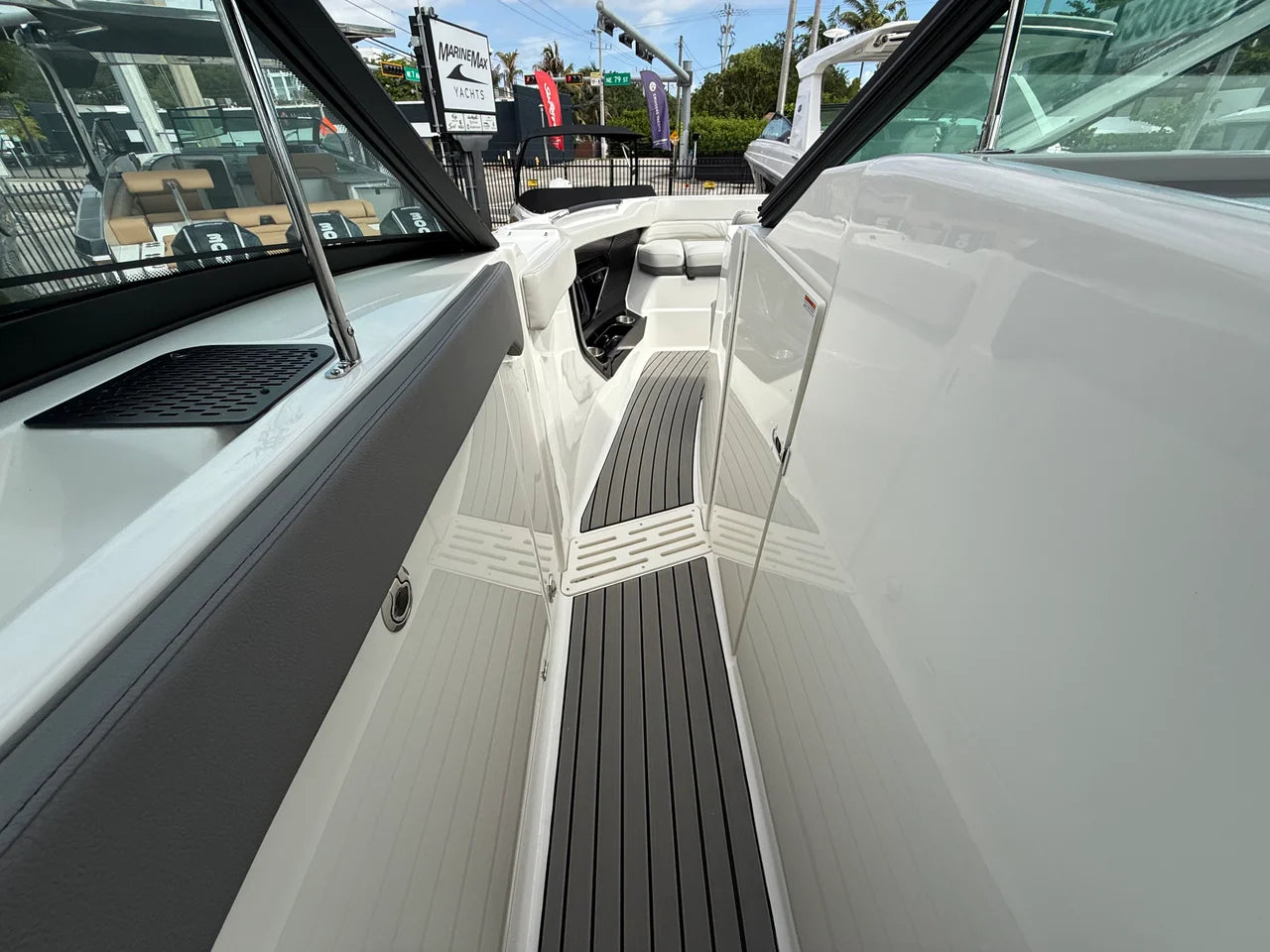 2026 Sea Ray SLX 360 OUTBOARD 36.0 feet, Clearwater, Florida #29