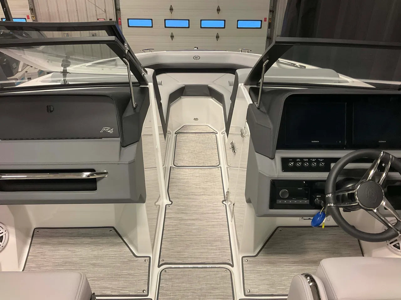 2026 Cobalt R4 Outboard 24.0 feet, Clearwater, Florida #24