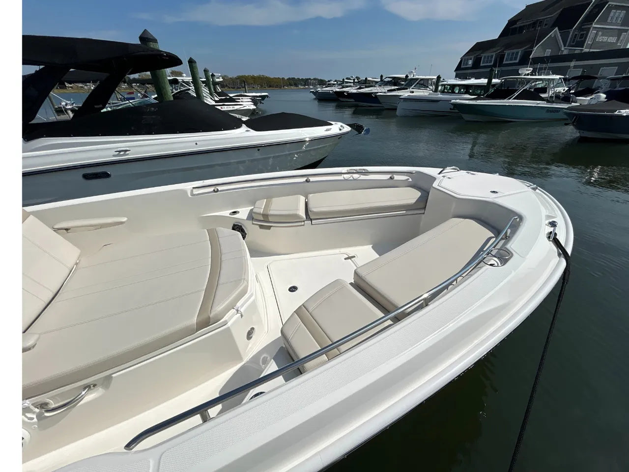 2025 Boston Whaler 280 Dauntless 28.0 feet, Clearwater, Florida #5
