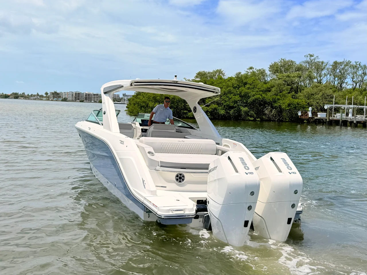 2026 Sea Ray SLX 310 Outboard 31.0 feet, Clearwater, Florida #15