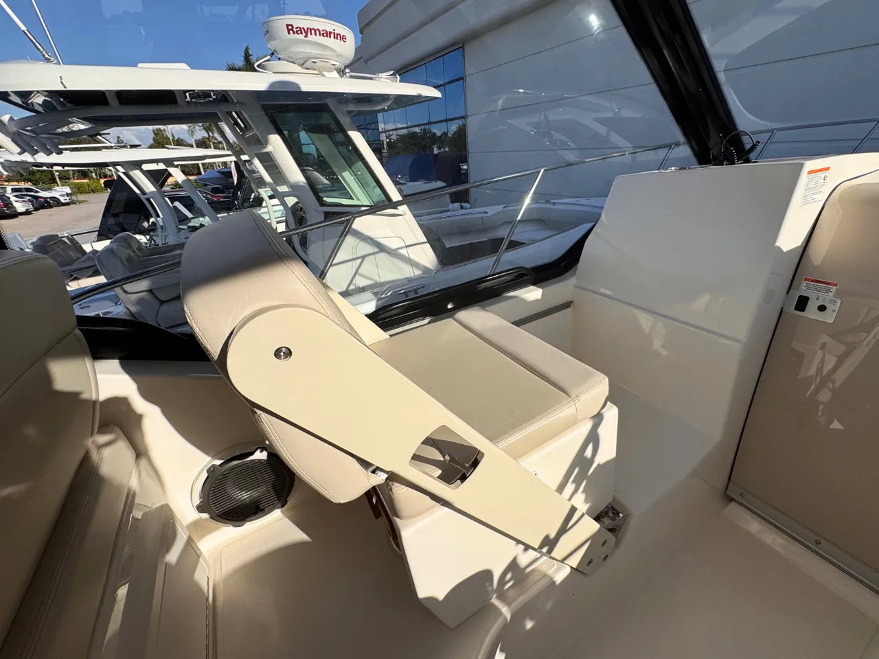 2026 Boston Whaler 325 Conquest 32.0 feet, Clearwater, Florida #19