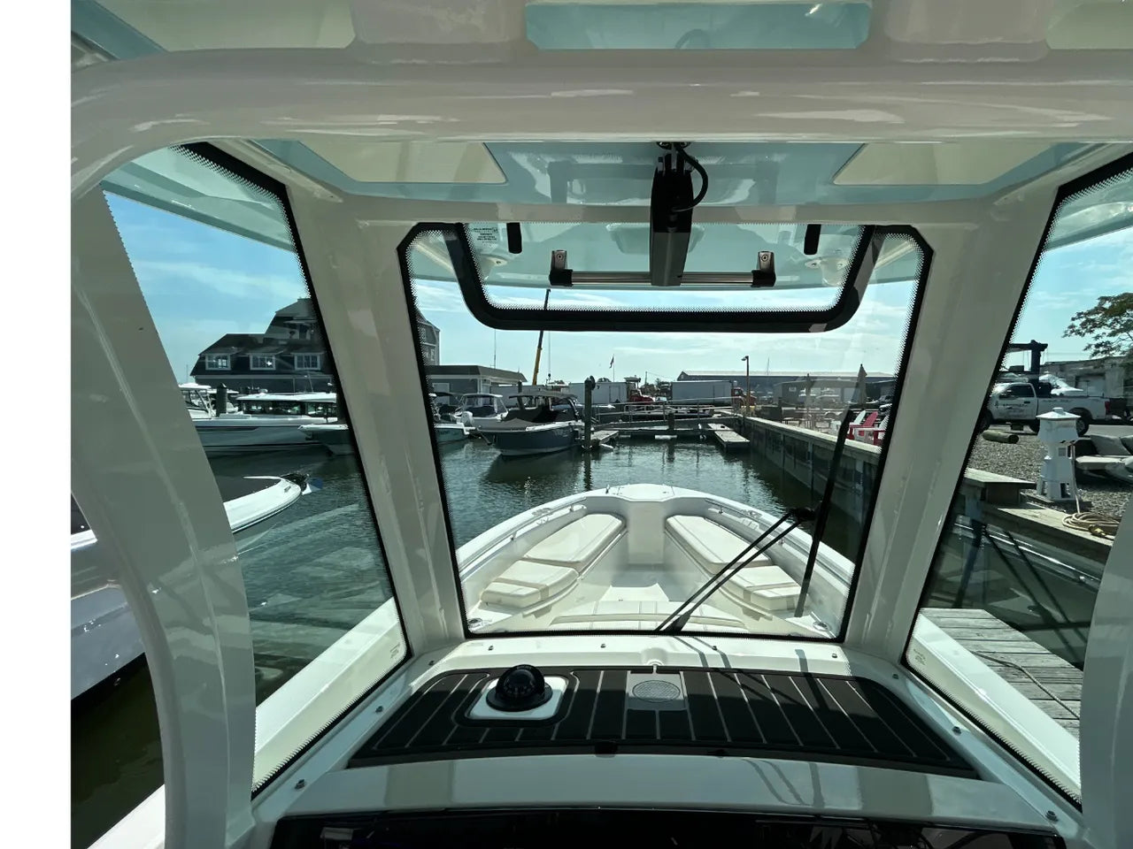 2025 Boston Whaler 280 Dauntless 28.0 feet, Clearwater, Florida #18
