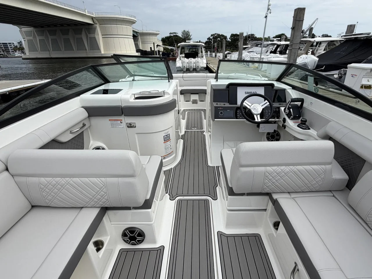2026 Sea Ray SDX 290 Outboard 29.0 feet, Clearwater, Florida #24