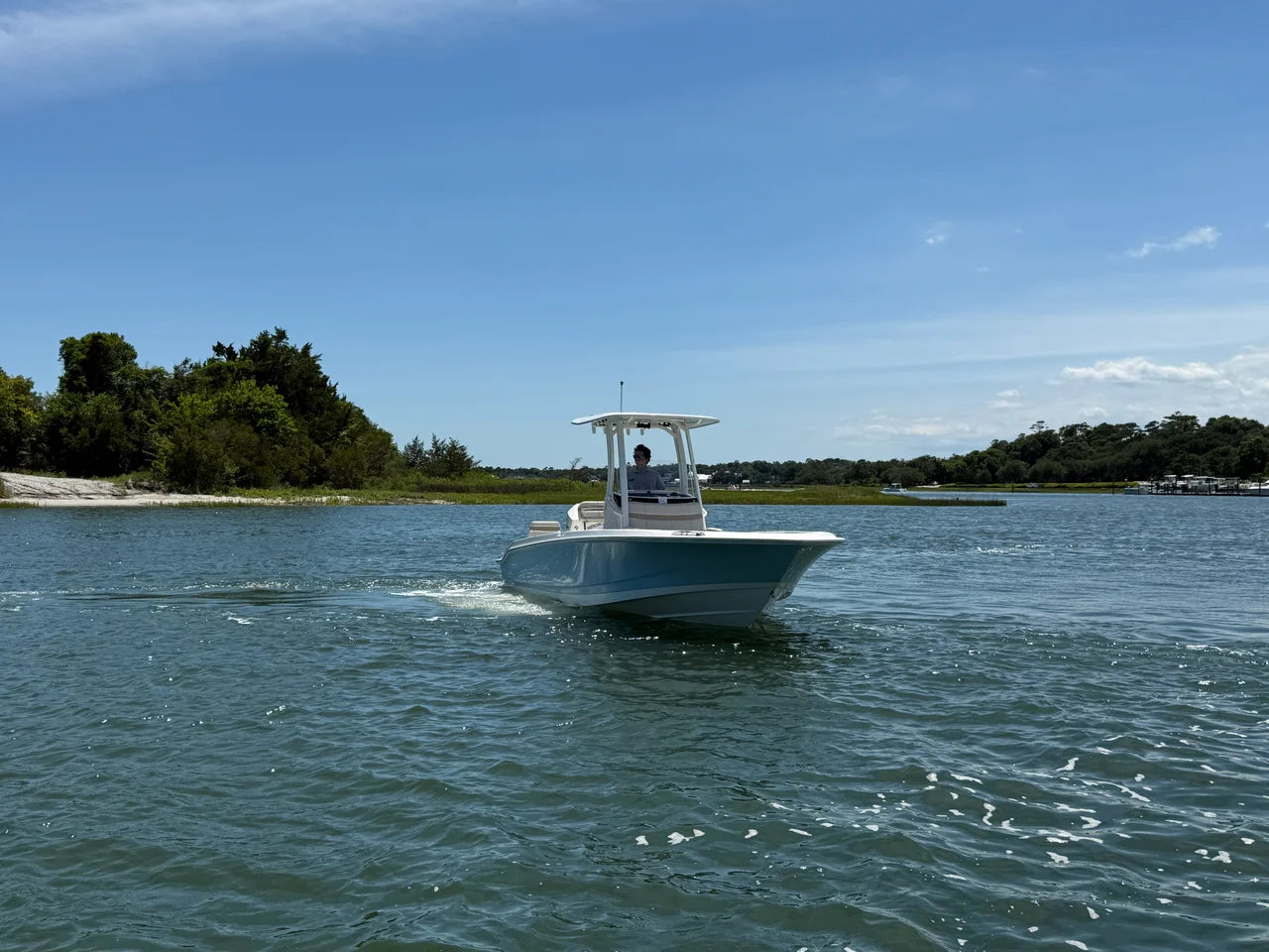2026 Boston Whaler 250 Dauntless 25.0 feet, Clearwater, Florida #9