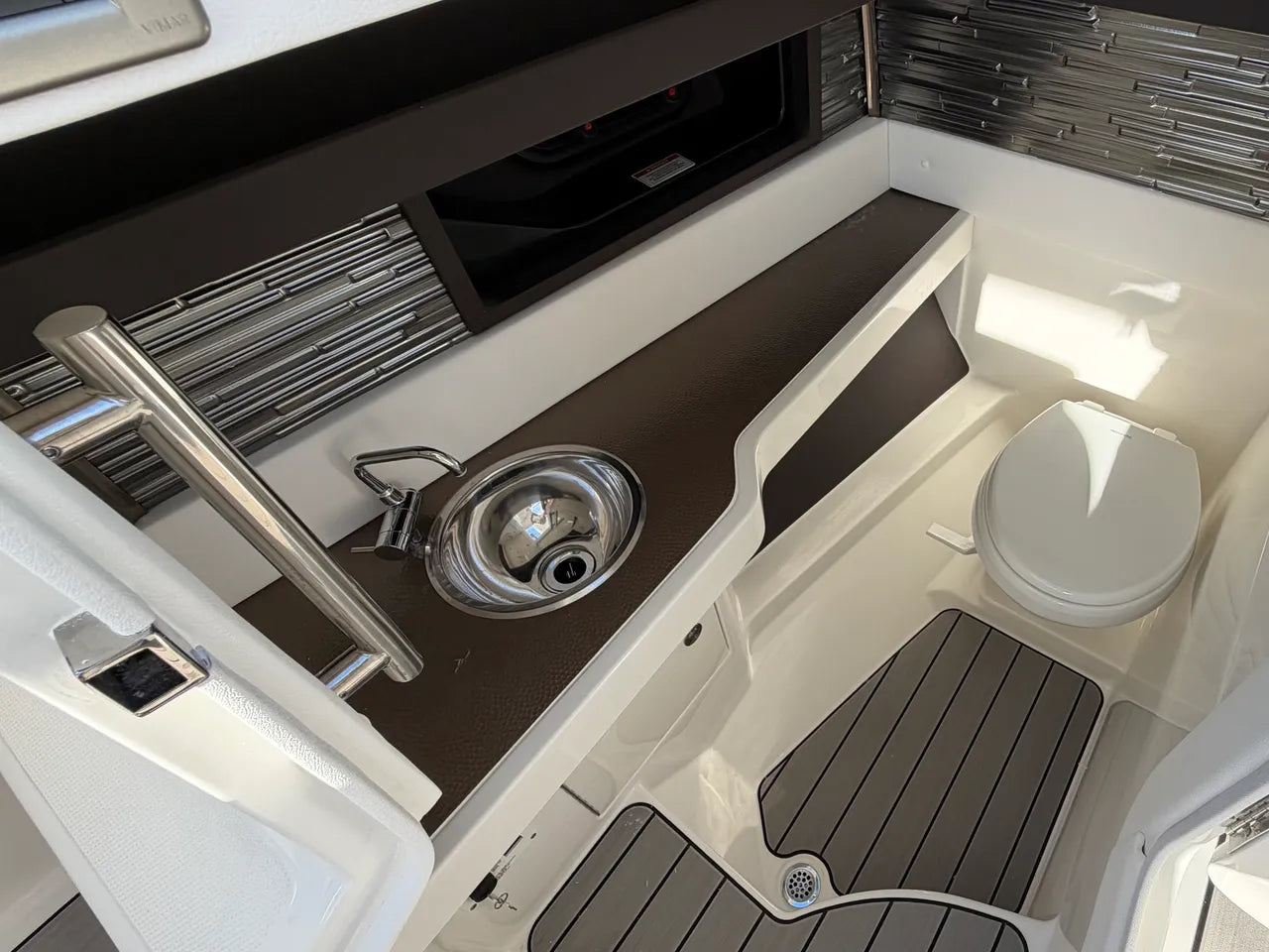2026 Sea Ray SLX 310 Outboard 31.0 feet, Clearwater, Florida #23