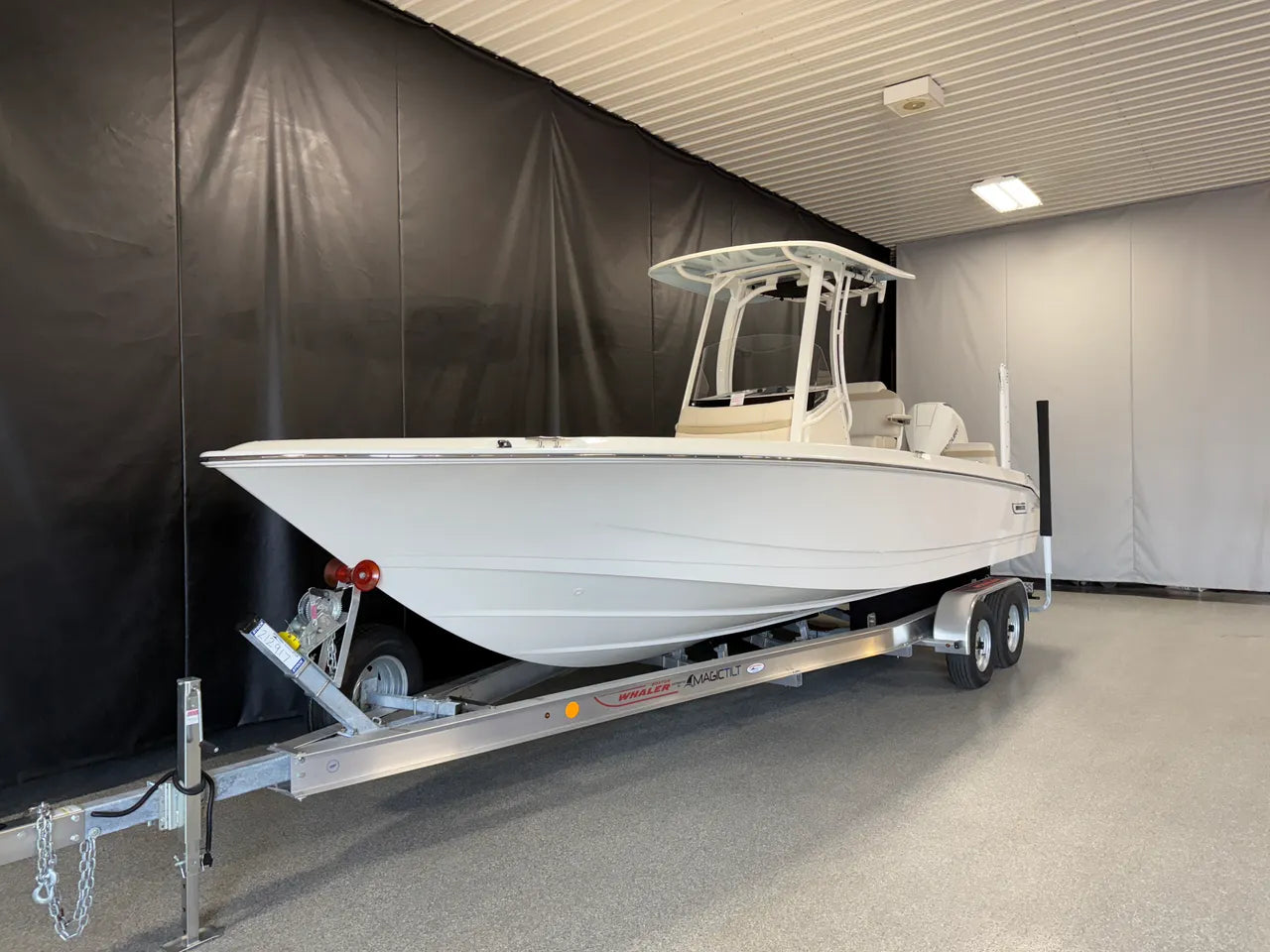 2026 Boston Whaler 250 Dauntless 25.0 feet, Clearwater, Florida #3