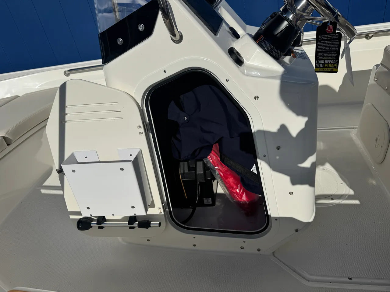 2026 Boston Whaler 170 Montauk 17.0 feet, Clearwater, Florida #18