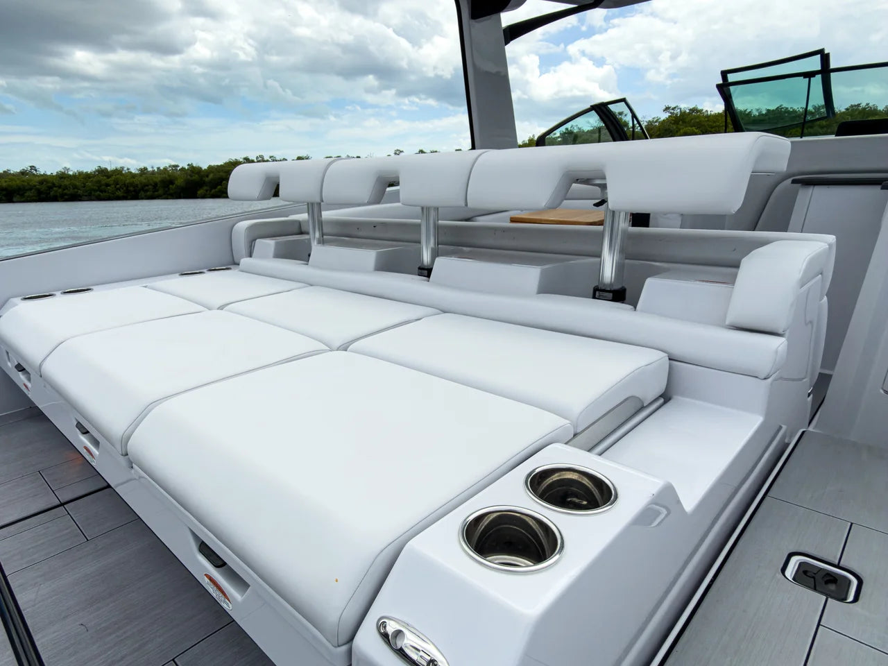 2024 Aviara AV32 Outboard 34.0 feet, Clearwater, Florida #5