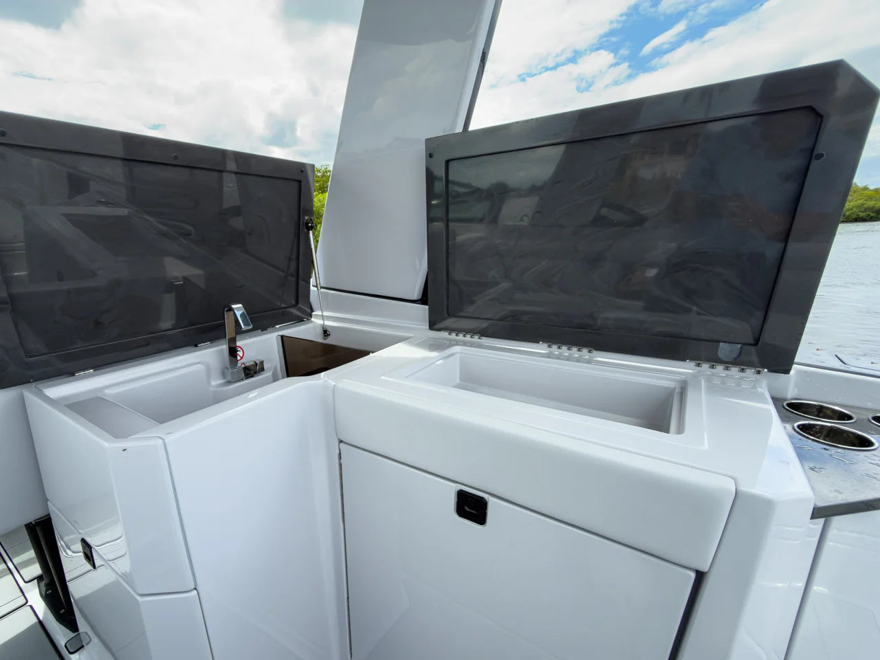 2024 Aviara AV32 Outboard 34.0 feet, Clearwater, Florida #9