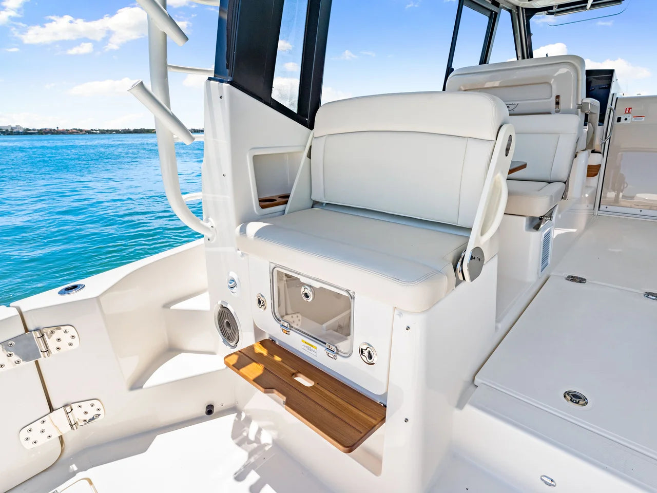 2026 Boston Whaler 405 Conquest 40.0 feet, Clearwater, Florida #61