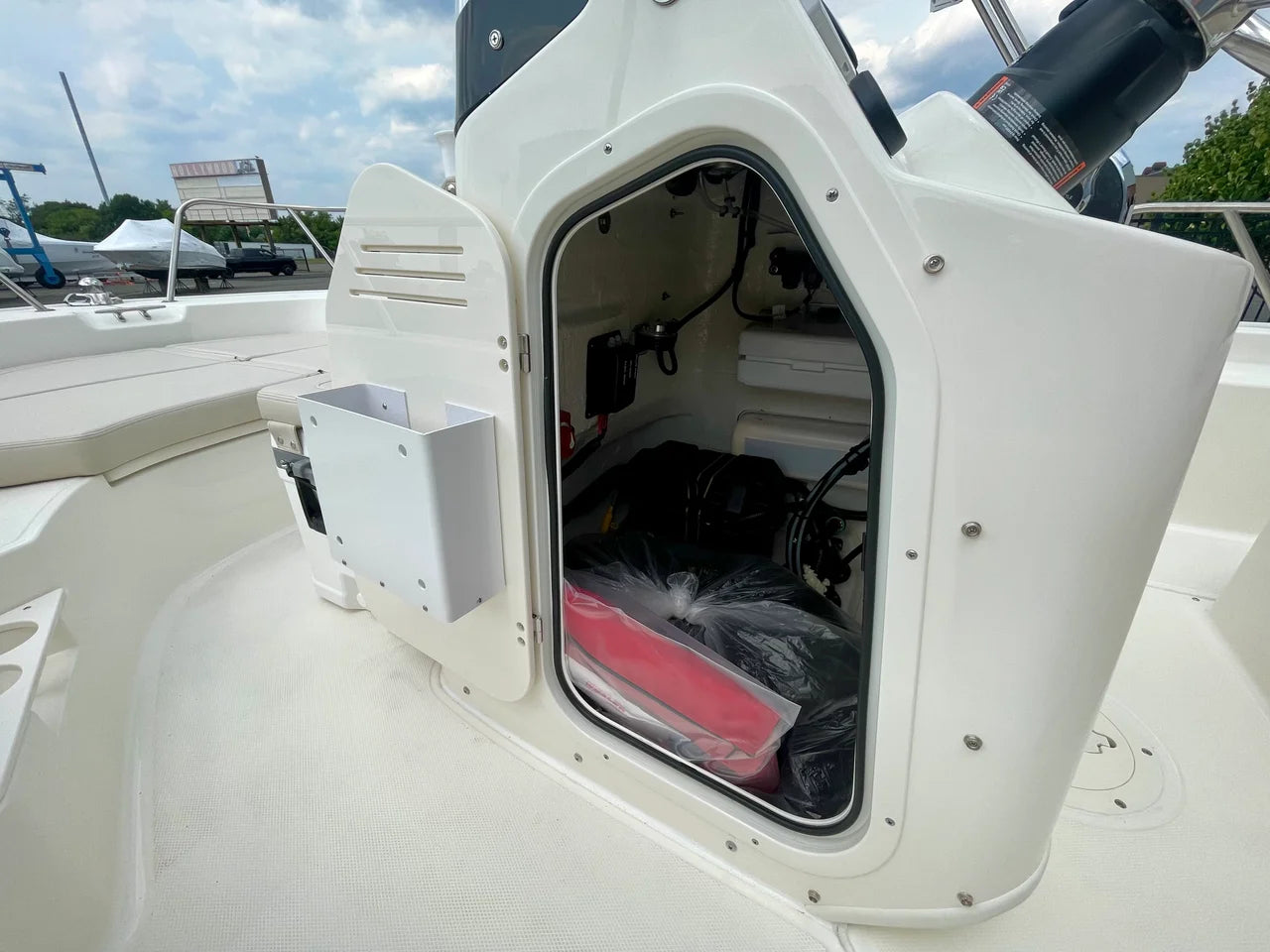 2026 Boston Whaler 170 Montauk 17.0 feet, Clearwater, Florida #9