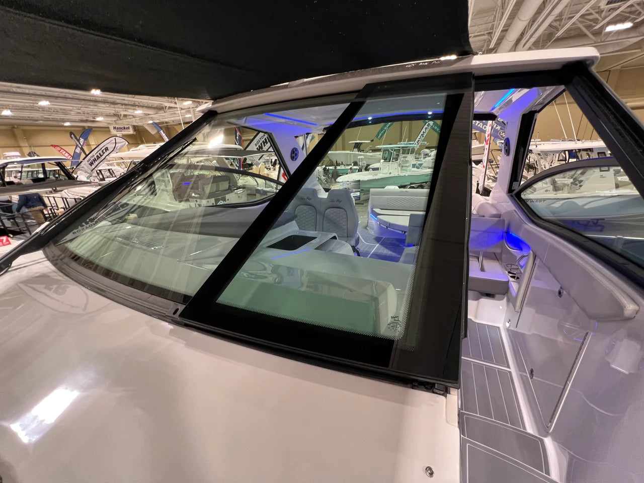 2026 Sea Ray Sundancer 320 Outboard 32.0 feet, Clearwater, Florida #28
