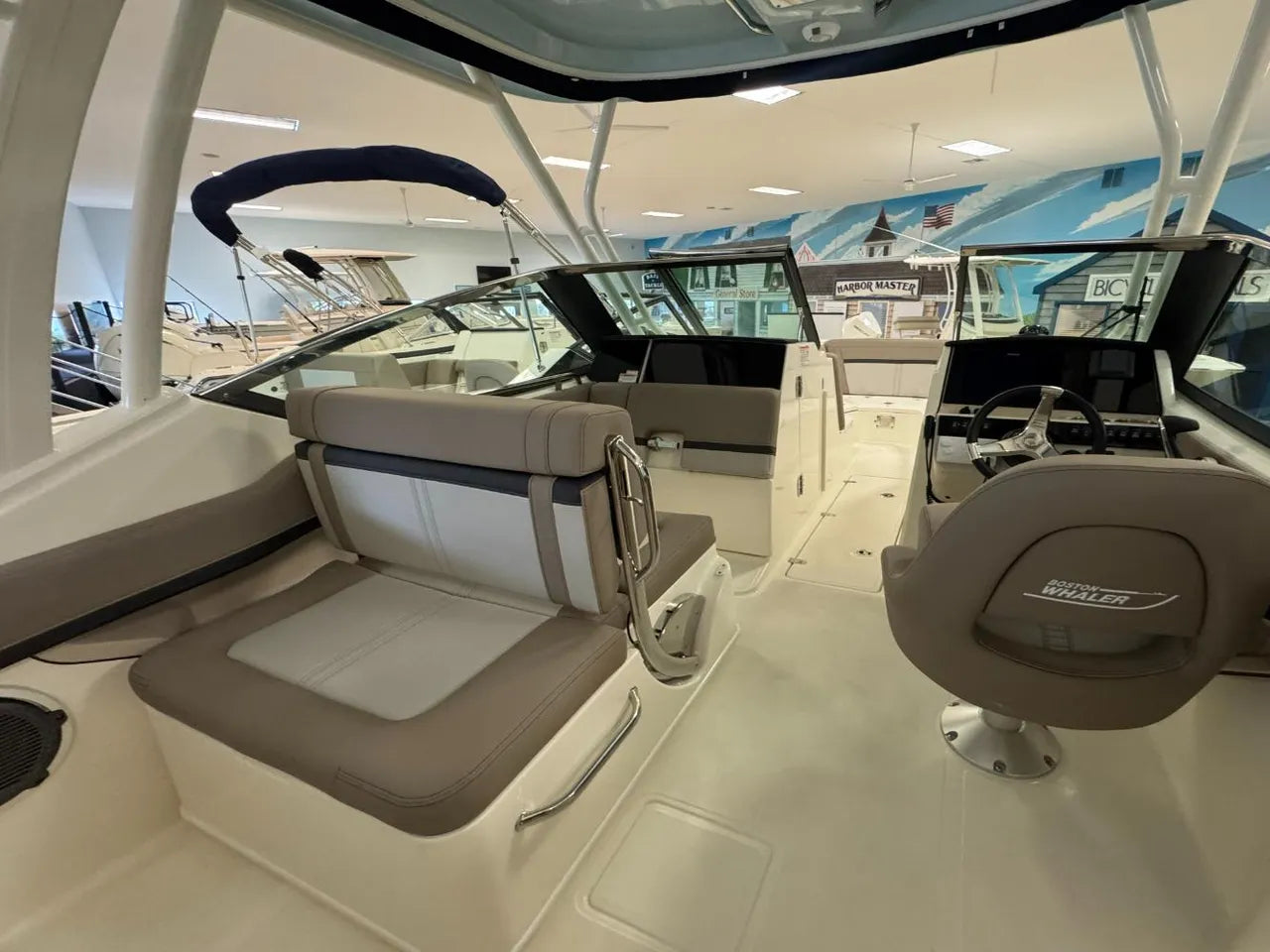 2026 Boston Whaler 240 Vantage 24.0 feet, Clearwater, Florida #14