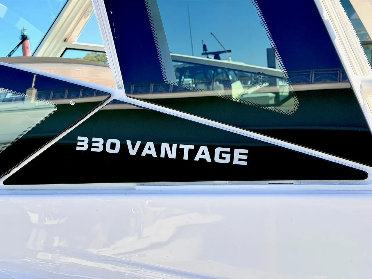 2026 Boston Whaler 330 Vantage 33.0 feet, Clearwater, Florida #44