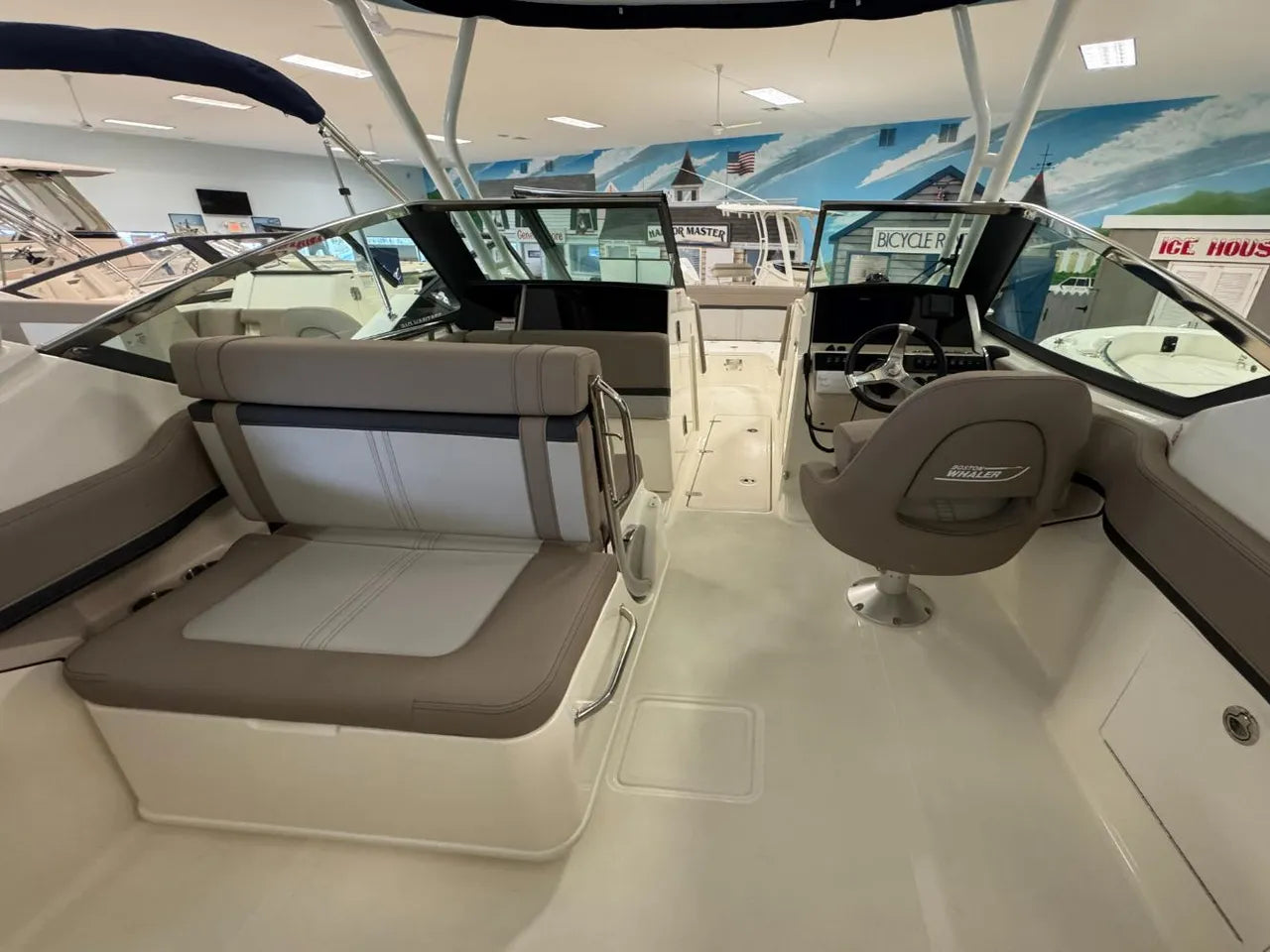 2026 Boston Whaler 240 Vantage 24.0 feet, Clearwater, Florida #15