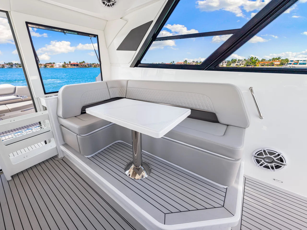 2026 Cruisers Yachts 50GLS OB 50.0 feet, Clearwater, Florida #24