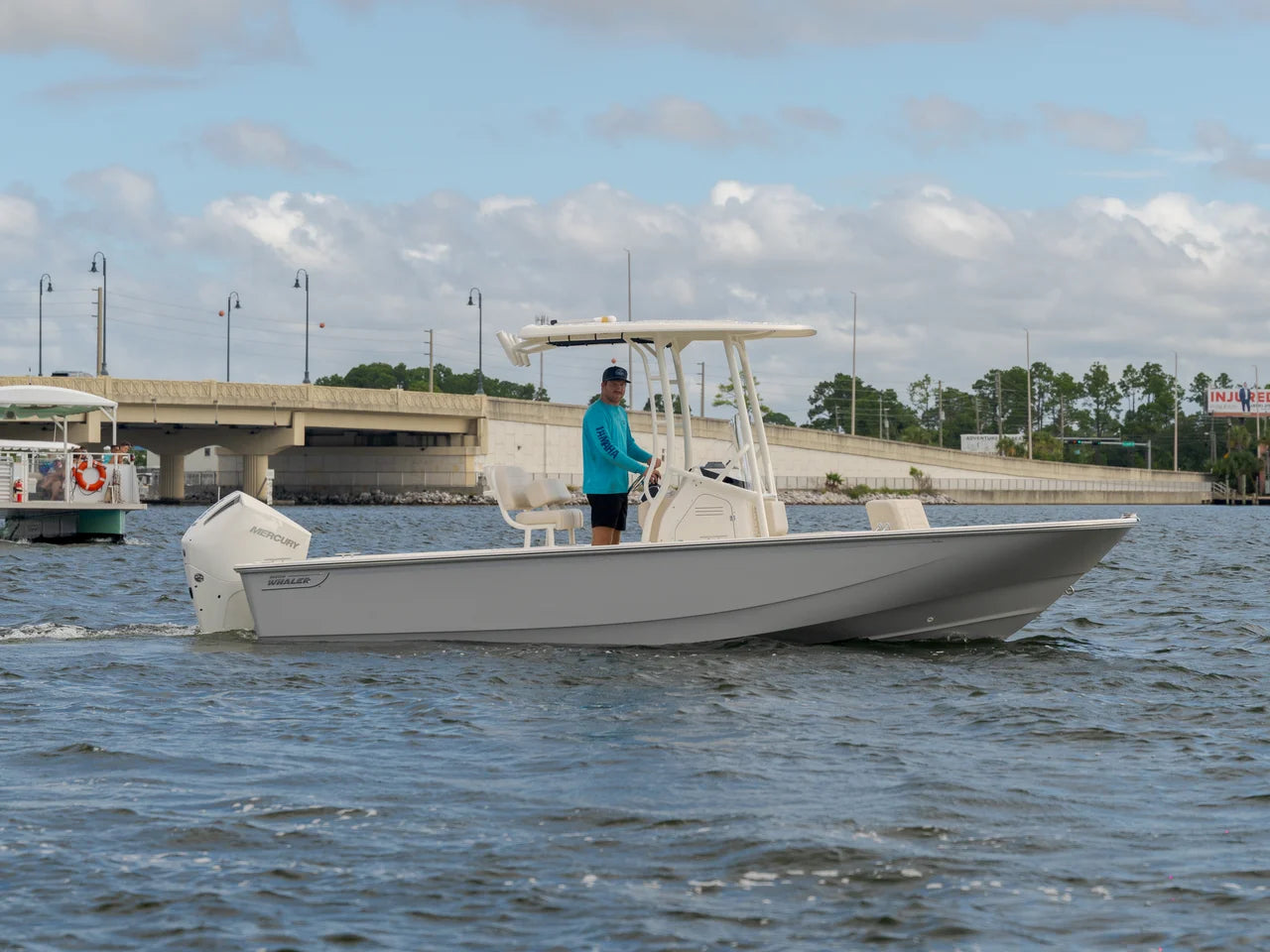2027 Boston Whaler 210 Montauk 21.0 feet, Clearwater, Florida #5