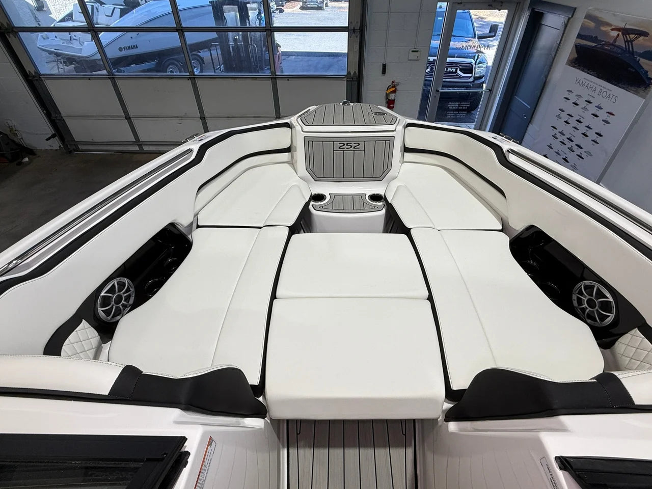 2026 Yamaha 252S 25.0 feet, Clearwater, Florida #23