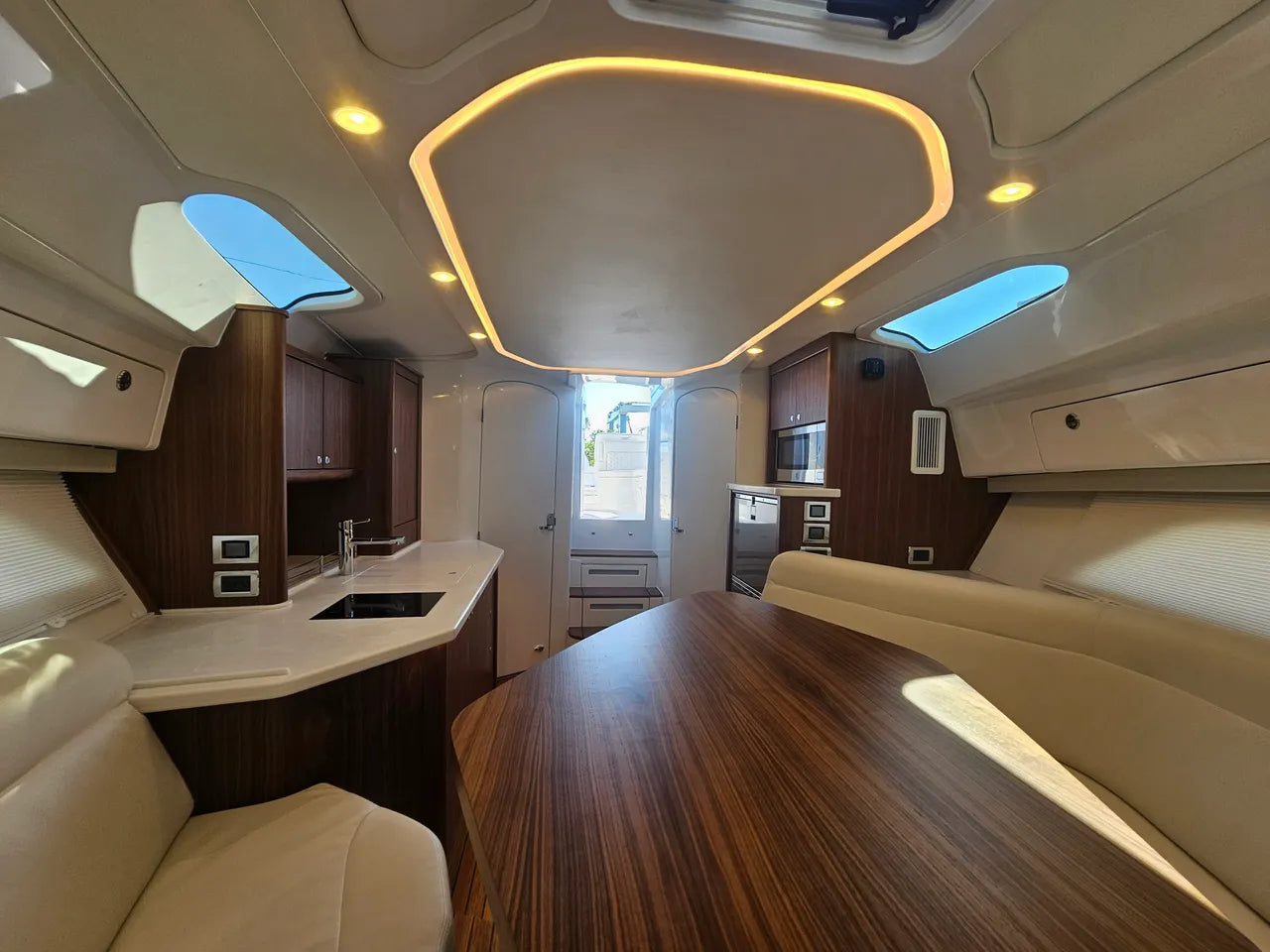 2026 Intrepid 438 EVOLUTION 43.0 feet, Clearwater, Florida #20
