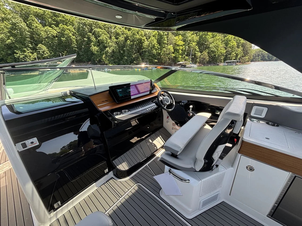 2026 Sea Ray SLX 360 OUTBOARD 36.0 feet, Clearwater, Florida #16