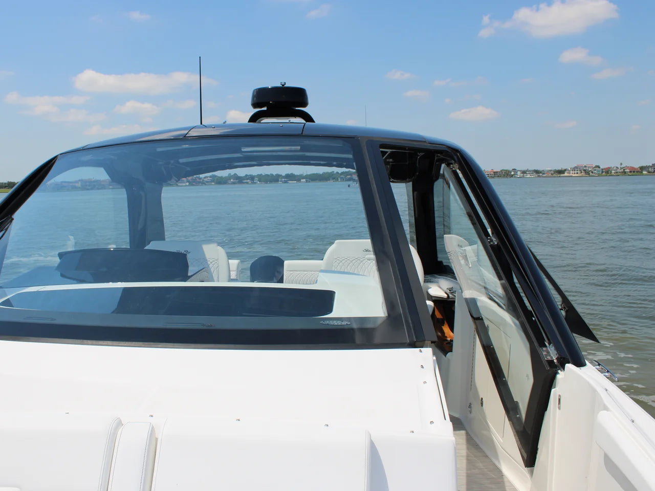 2026 Sea Ray Sundancer 370 Outboard 37.0 feet, Clearwater, Florida #95