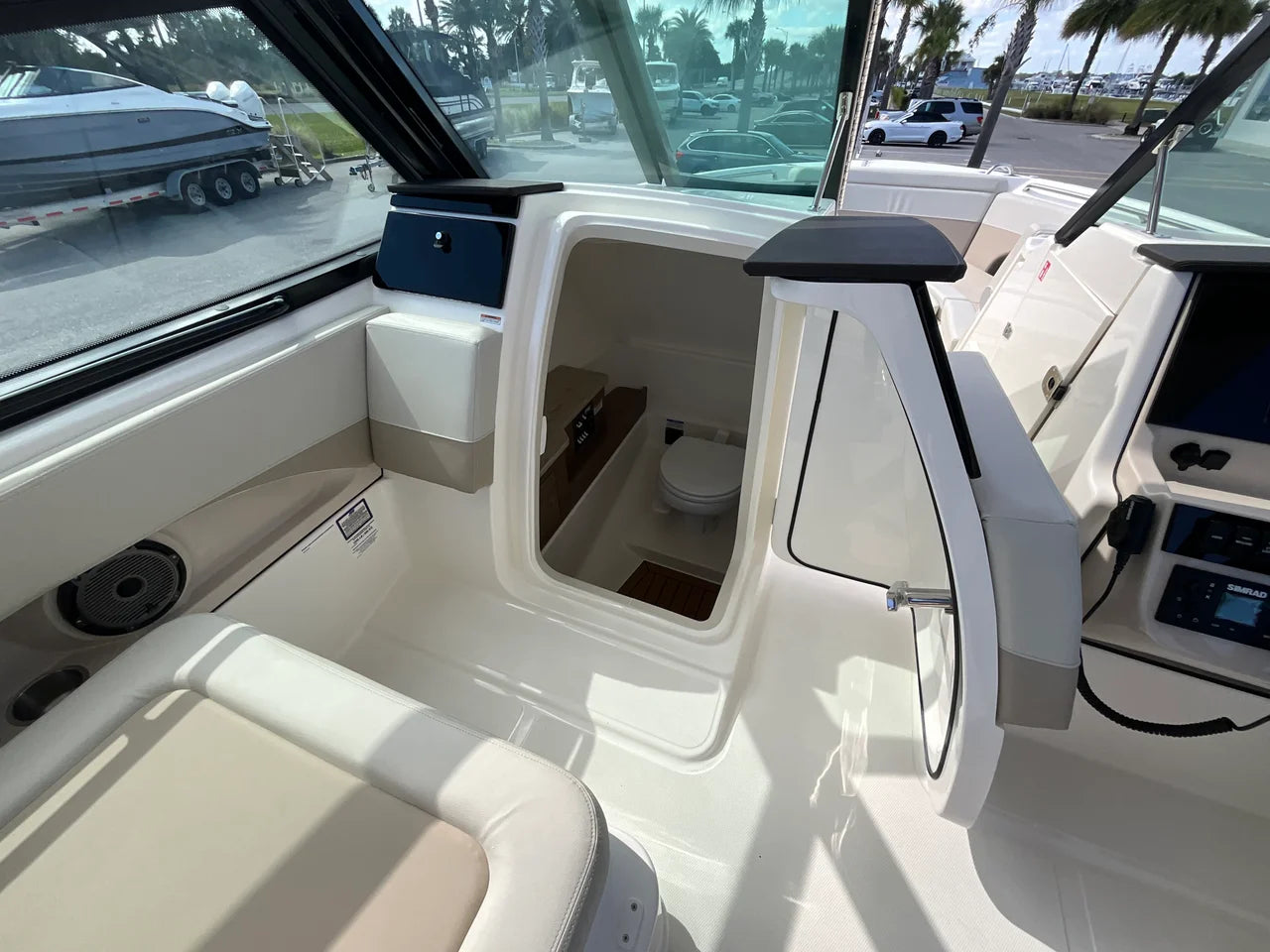 2026 Boston Whaler 280 Vantage 28.0 feet, Clearwater, Florida #15