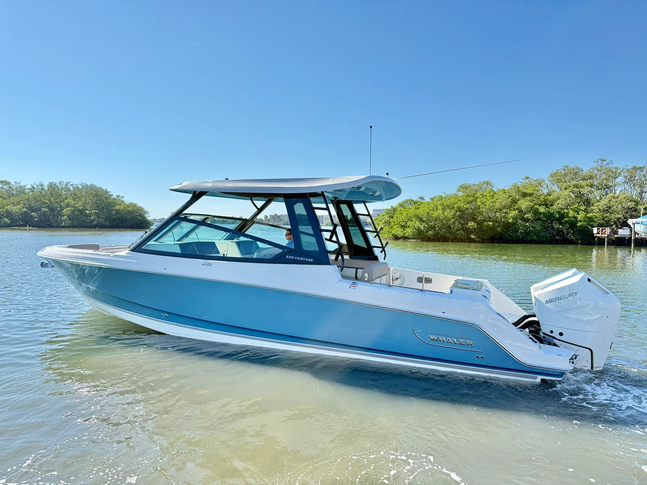 2026 Boston Whaler 330 Vantage 33.0 feet, Clearwater, Florida #18