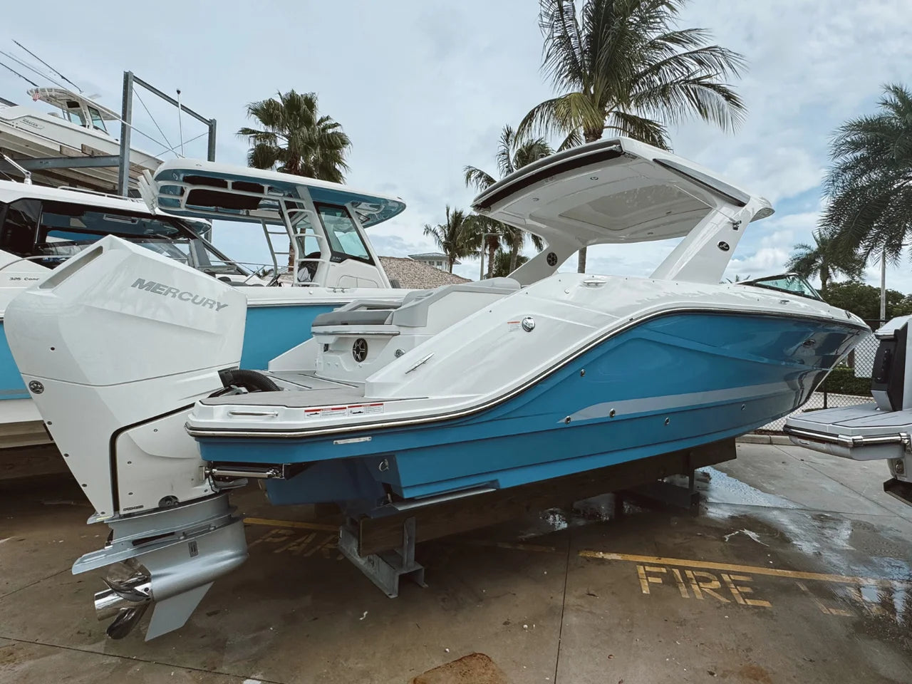 2026 Sea Ray SLX 310 Outboard 31.0 feet, Clearwater, Florida #1