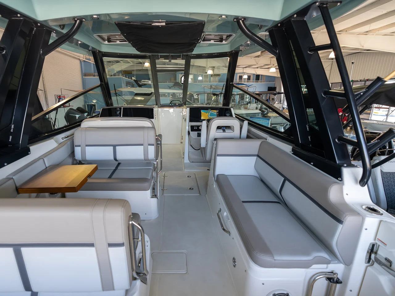 2026 Boston Whaler 330 Vantage 33.0 feet, Clearwater, Florida #49