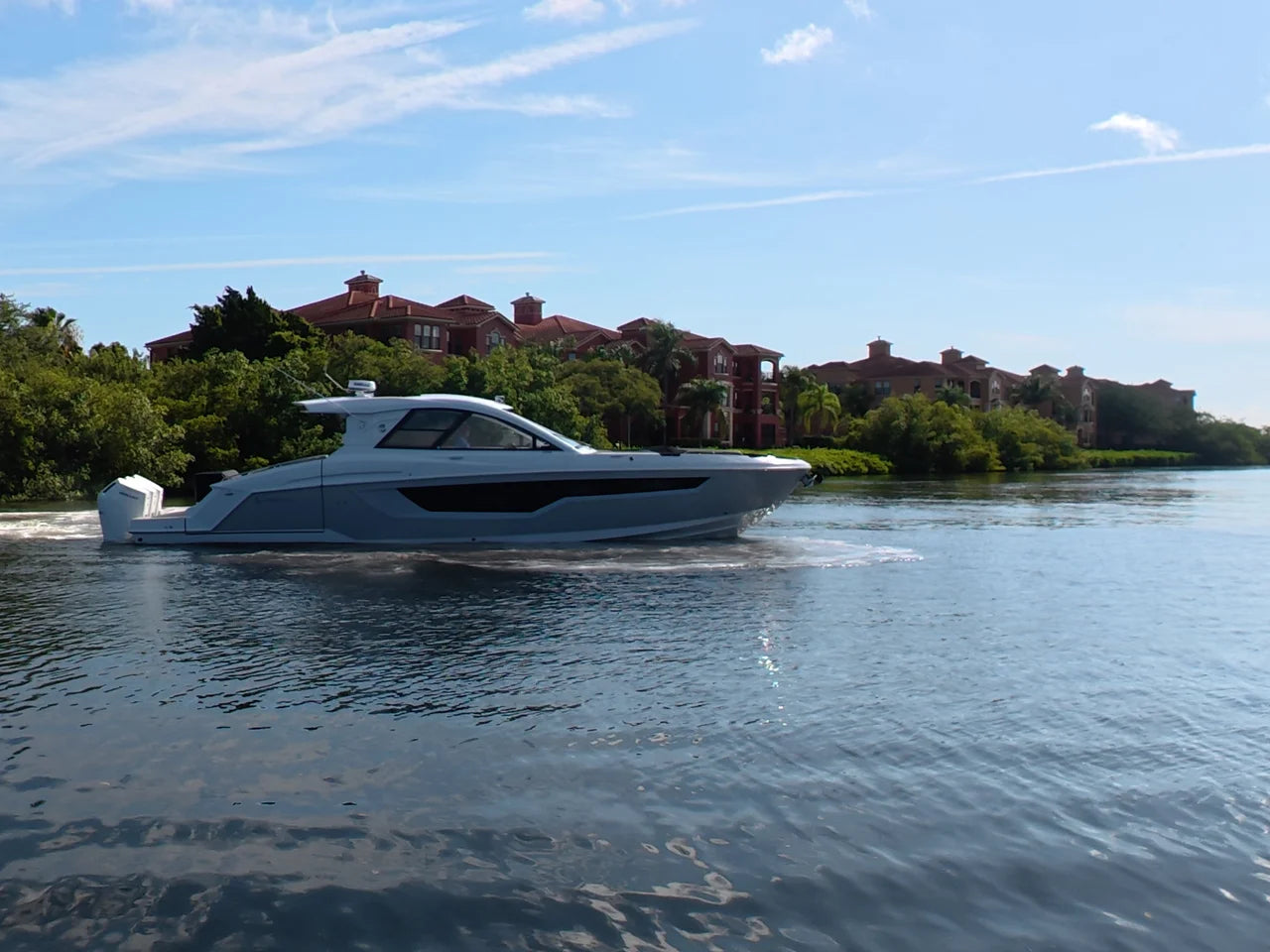 2026 Cruisers Yachts 50GLS OB 50.0 feet, Clearwater, Florida #2