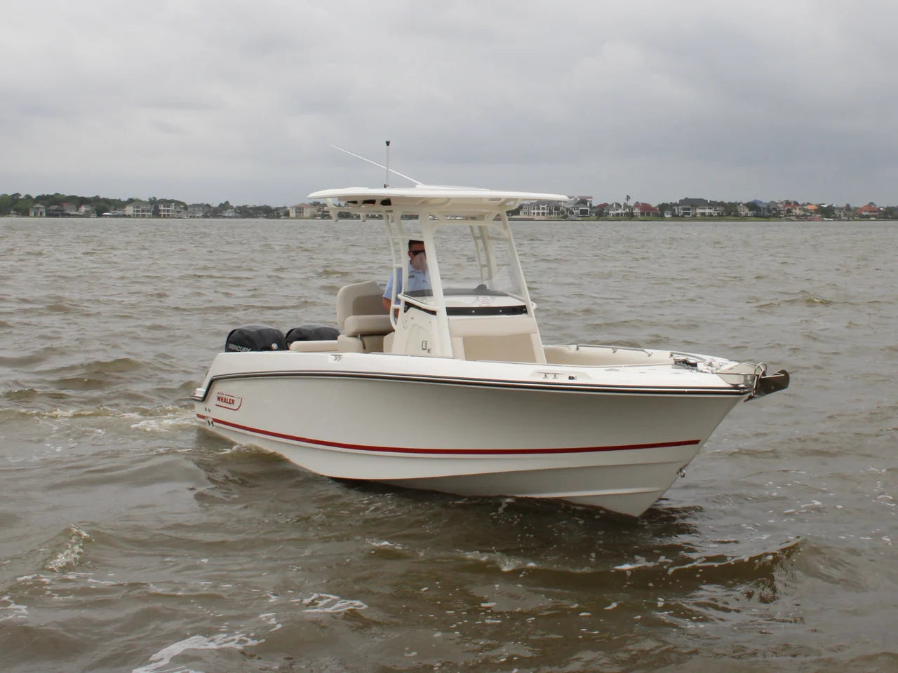 2026 Boston Whaler 230 Outrage 23.0 feet, Clearwater, Florida #5