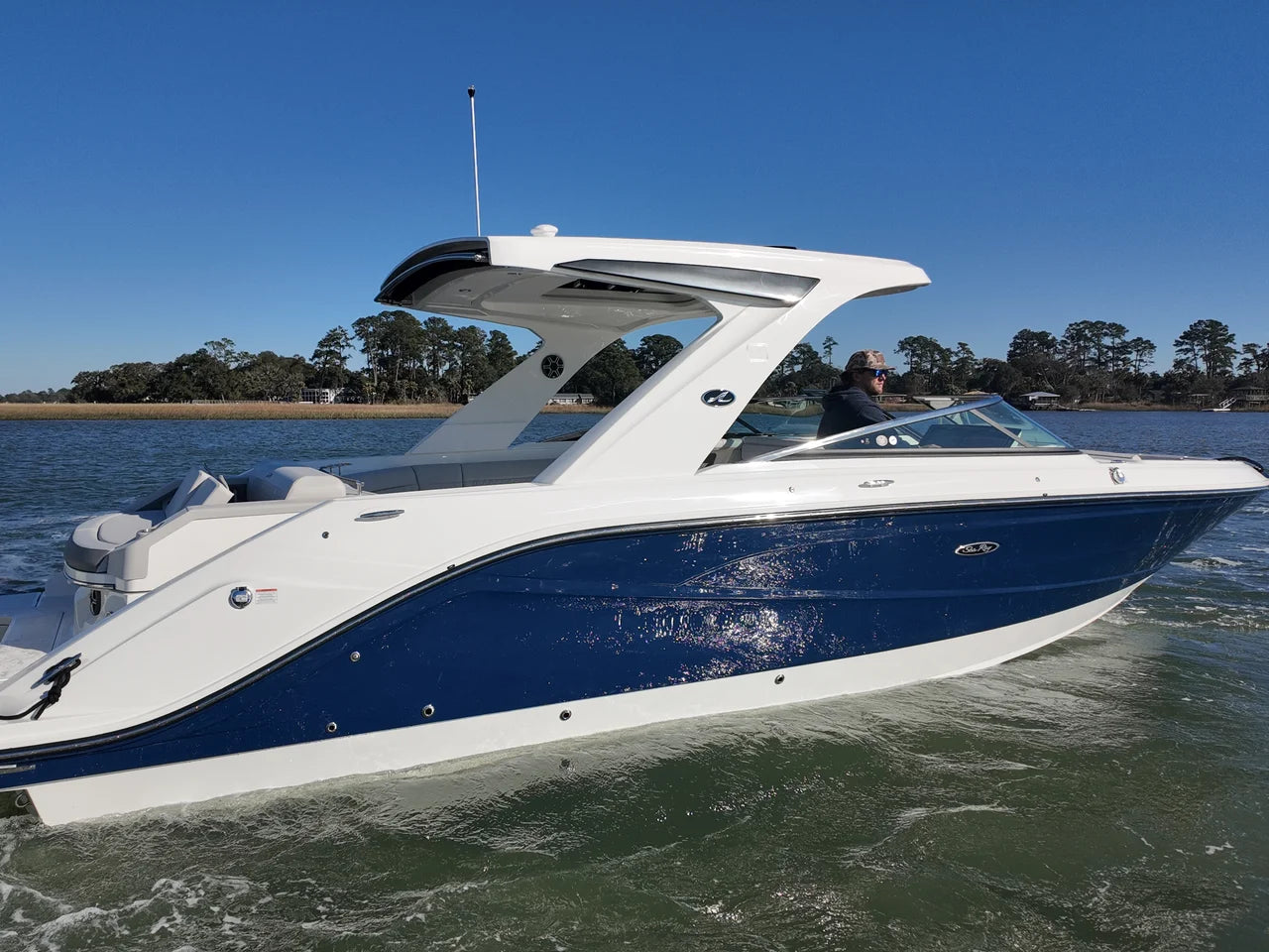 2026 Sea Ray SLX 310 Outboard 31.0 feet, Clearwater, Florida #1