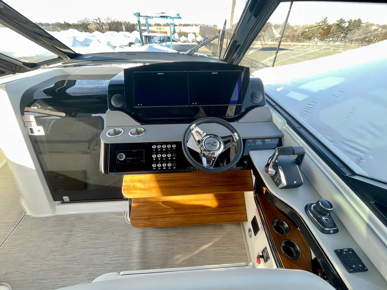 2026 Sea Ray Sundancer 370 Outboard 37.0 feet, Clearwater, Florida #9