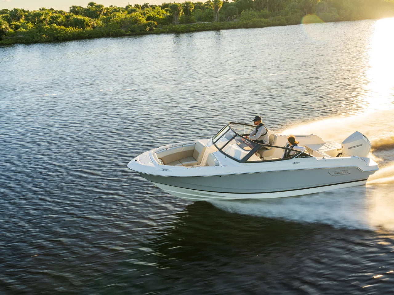2026 Boston Whaler 210 Vantage 21.0 feet, Clearwater, Florida #3